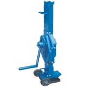 Домкрат реечный TOR SJ10-W 10 т с колесом 1004104