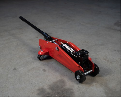 Домкрат подкатной TOR 2,0 т 135-330MM LT-FJ820012 1005828