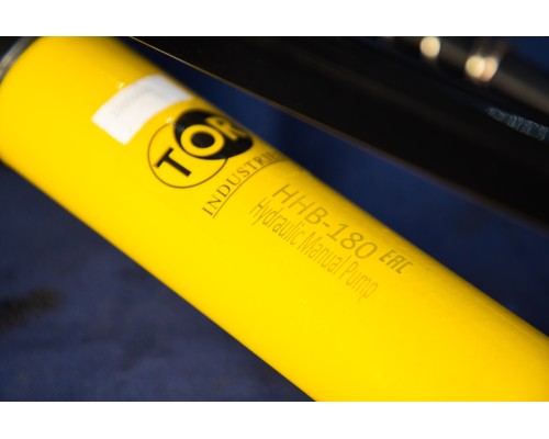 Насос гидравлический односторонний TOR HHB-180 0,4л (ручной) 1002033