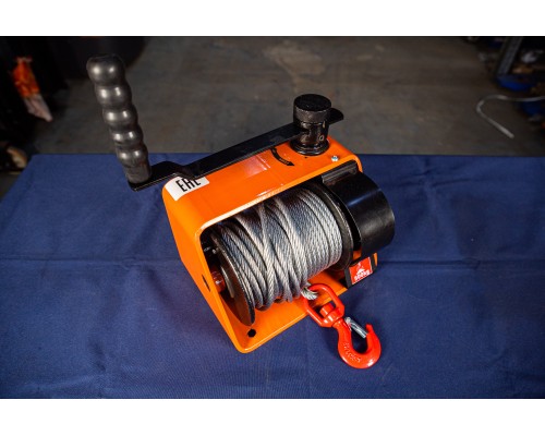 Лебедка ручная червячная TOR ЛРЧ 500 (VS) 0,5 т 25 м 113057