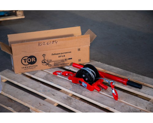Лебедка ручная TOR ЛР-1,6 3 м 1026174