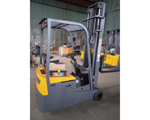 Погрузчик электрический трехопорный XILIN 1,5 т 4,5 м CPD15S-E сайдшифт 1037467