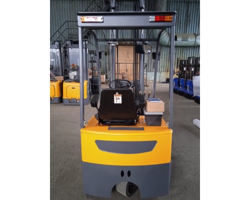 Погрузчик электрический трехопорный XILIN 1,5 т 4,5 м CPD15S-E сайдшифт 1037467