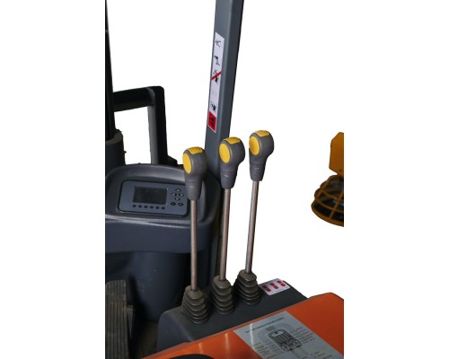 Погрузчик электрический трехопорный TOR 2,0 т 3,5 м CPD20SA-20 сайдшифт  1046268