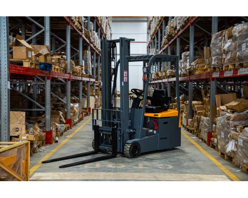 Погрузчик электрический трехопорный XILIN 1,5 т 3,5 м CPD15S-E сайдшифт 1037463