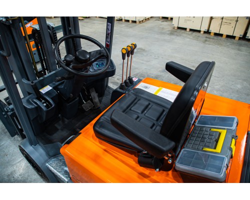 Погрузчик электрический трехопорный TOR 2,0 т 3,0 м CPD20SA-20 сайдшифт 1045722