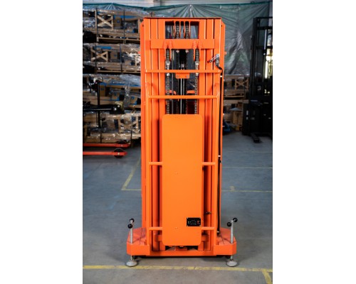 Сборщик заказов с электроподъемом 200 кг 4,5 м TOR GOPY4.503 1006242