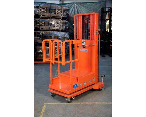 Сборщик заказов с электроподъемом 200 кг 4,0 м TOR GOPY4.403 1006241