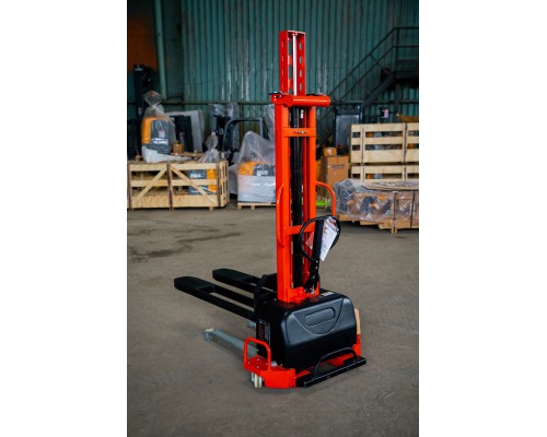 Штабелер самоподъемный 0,5 т 1,5 м TOR CDD05Z с электроподъемом* 1023077