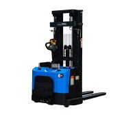 Штабелер самоходный 2,0 т 4,5 м TOR ES20T4 24/210 В/Ач ЭУР, Curtis, H-мачта (с платформой) 1001862