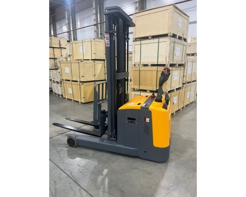 Штабелер самоходный 1,5 т 5,0 м XILIN CQD15R с выдвижной мачтой и противовесом 24/270 В/Ач 1032254