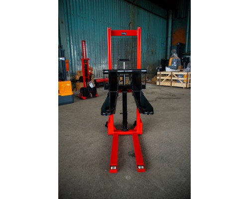 Штабелер гидравлический 2,0 т 1,6 м TOR CTY-E с раздвижными вилами 1005780