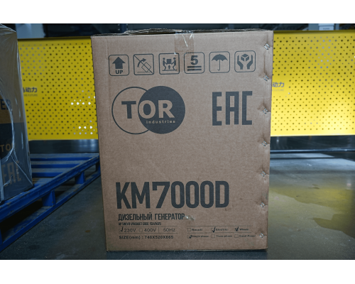 Генератор дизельный 7,0 кВт 220В с электростартером и колесами TOR KM7000D 1049615
