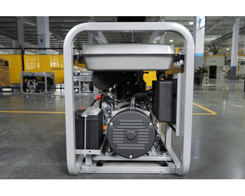 Генератор дизельный 7,0 кВт 220В с электростартером и колесами TOR KM7000D 1049615