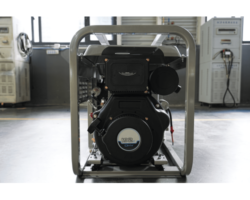 Генератор дизельный 7,0 кВт 220В с электростартером и колесами TOR KM7000D 1049615