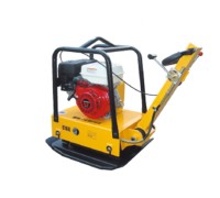 Виброплита реверсивная TOR C-160S(R) 140 кг, 25кН (Honda) 1021592