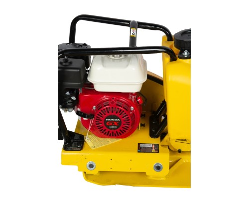 Виброплита TOR C-80T(R) 77 кг, 13,5кН (Honda) бак, коврик, колесный комплект 1010055