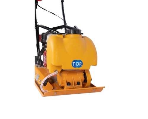 Виброплита TOR C-60(E) 60 кг, 11кН (Honda) бак, колесный комплект 1018812