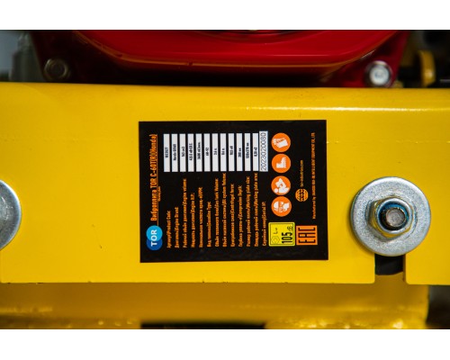 Виброплита TOR C-60T(R) 70 кг, 10,5кН (Honda) бак, коврик, колесный комплект 1022027