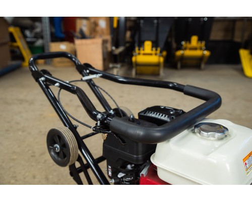 Виброплита TOR C-90L(R) 83 кг, 16кН (Honda) колесный комплект 1022154