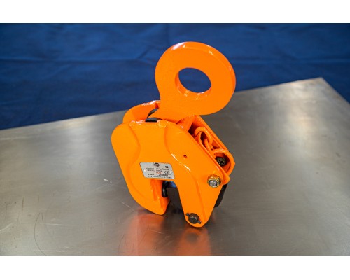 Захват вертикальный TOR DHQL (г/п 1,0 т, лист 0-22 мм) (G) 12214